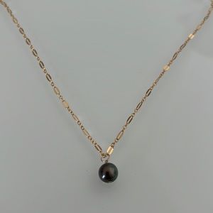 16” Tahitian Pearl 14K Gold Filled Sequin Chain Necklace
